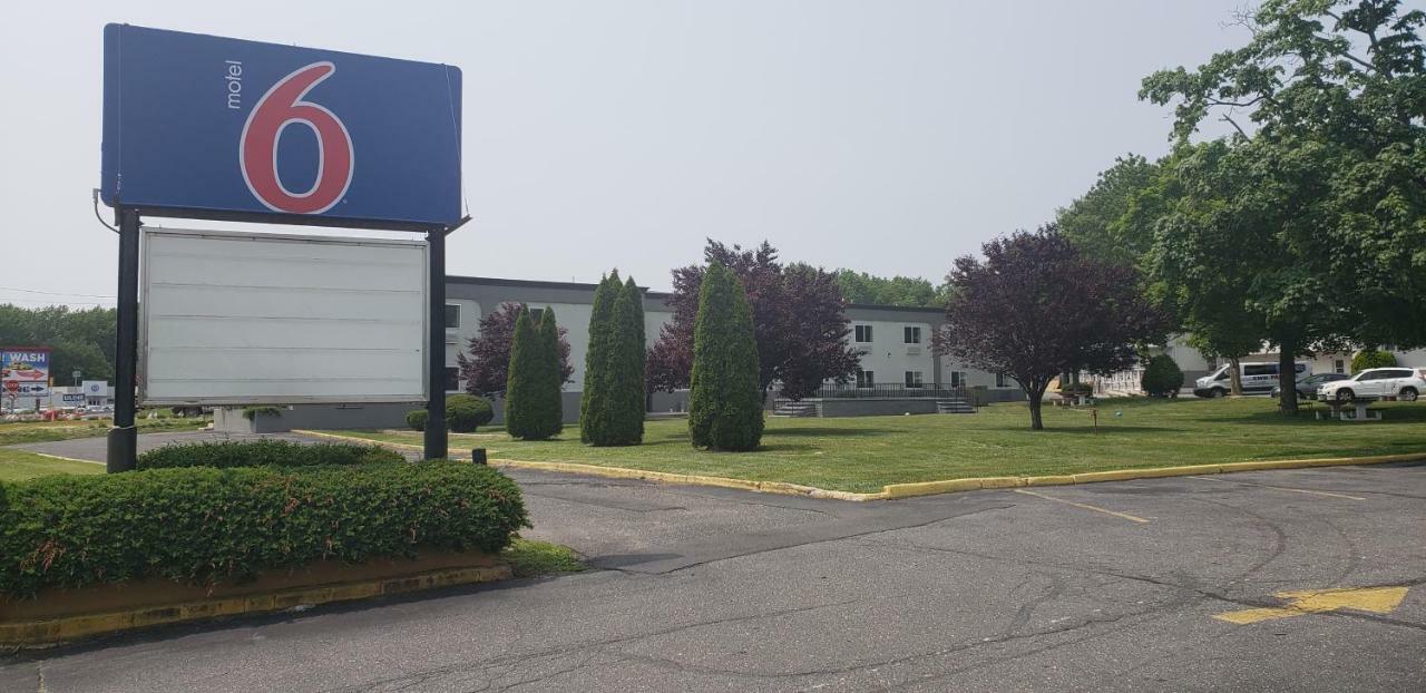 Motel 6-Tinton Falls, Nj Exterior photo