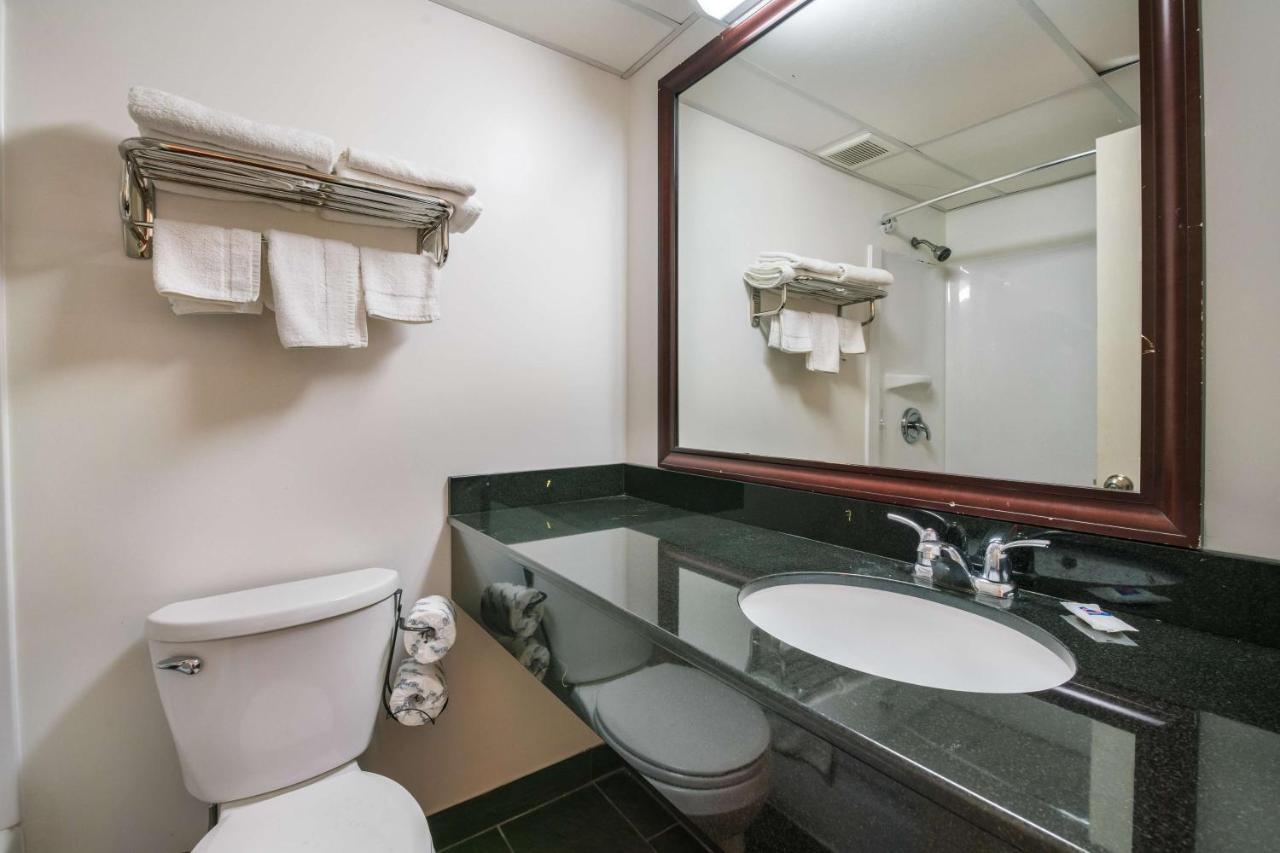 Motel 6-Tinton Falls, Nj Exterior photo