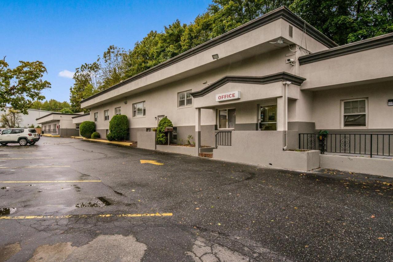 Motel 6-Tinton Falls, Nj Exterior photo